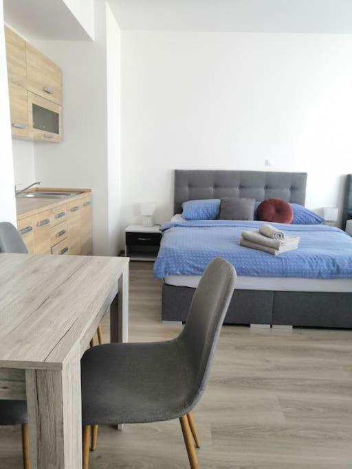 Apartman Praha Apartment Bagian luar foto