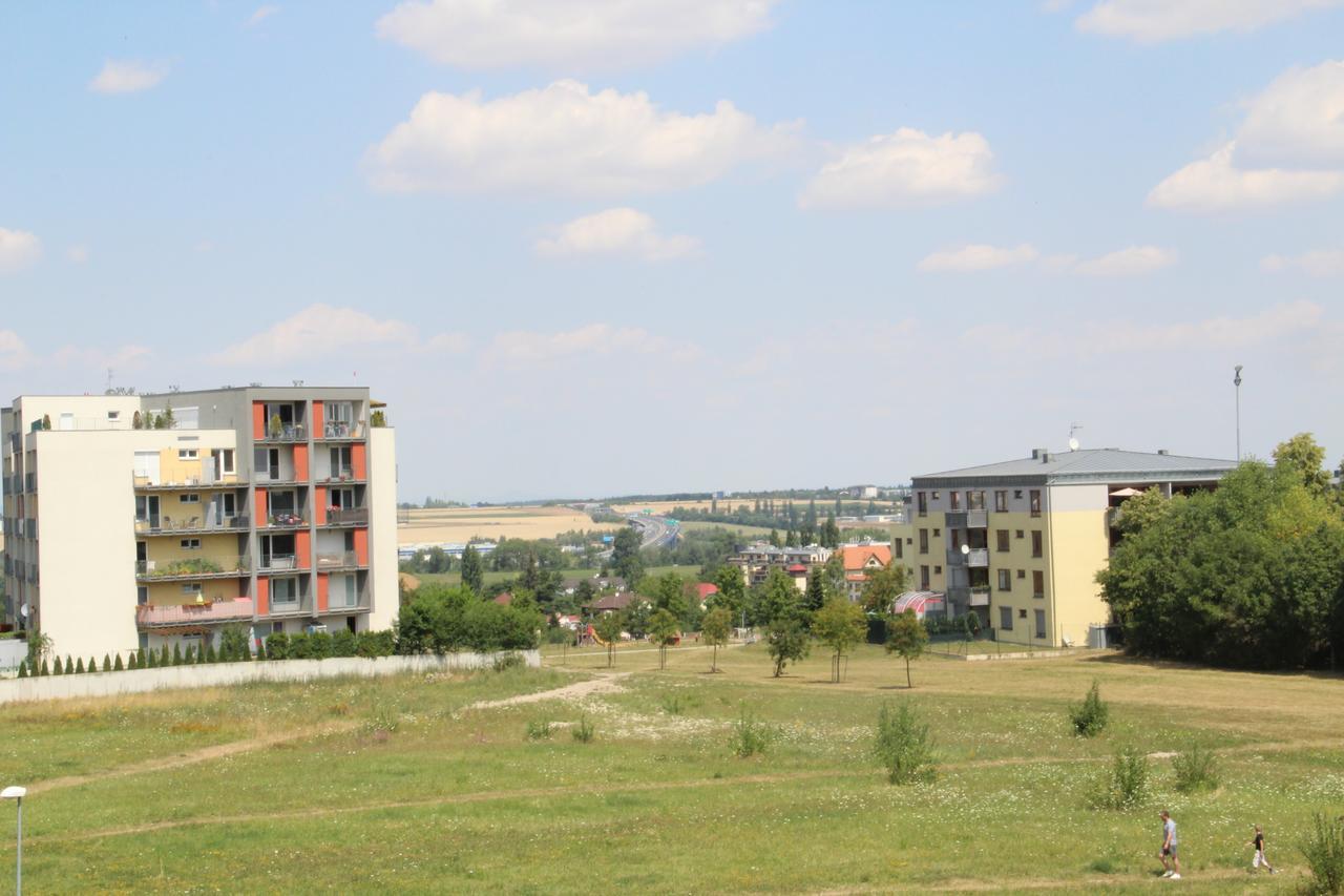 Apartman Praha Apartment Bagian luar foto
