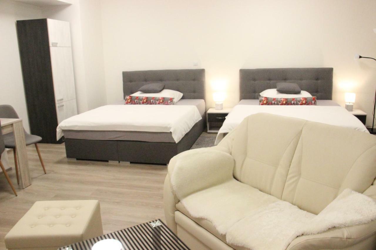 Apartman Praha Apartment Bagian luar foto